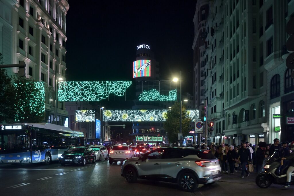 Comprar en domingo en España: por qué depende de la calle y no de la ciudad