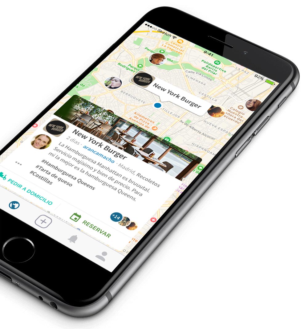 La aplicación Placest en un móvil: un mapa de Madrid con las recomendaciones de restaurantes de tus contactos